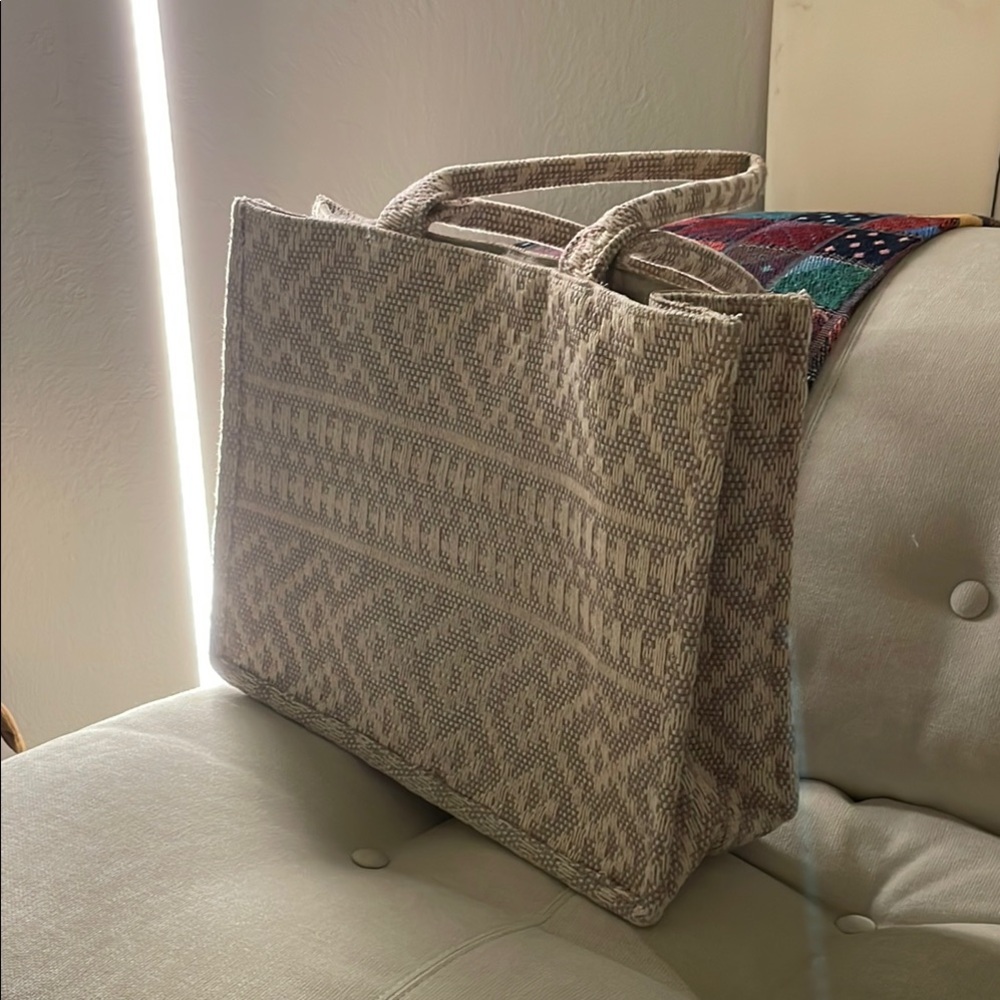 H&M Patterned Tote Bag